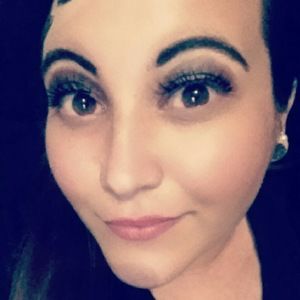 Meet your Posher, Shea